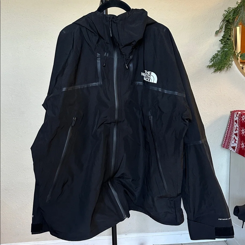 The‎ North Face Mens RMST Futurelight Moutain Jacket NWOT size XL